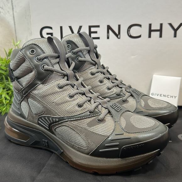 Givenchy Men's GIV 1 High Top Combo Sneakers Size 41 - Picture 3 of 13